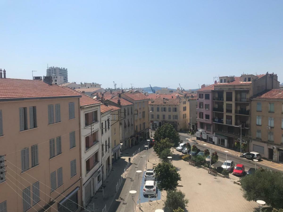 Appartement Proche Centre Ville, Port, Et Mont Faron Тулон Экстерьер фото